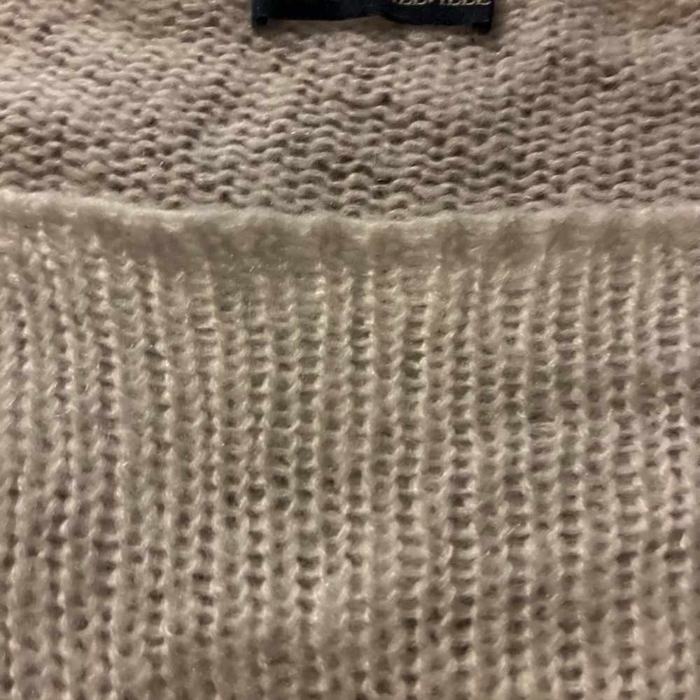 Brandy Melville Crop style sweater